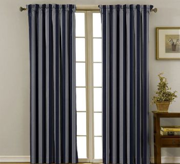 Tissu Pearl Bay Fine Rayure Blanc Bleu Marine