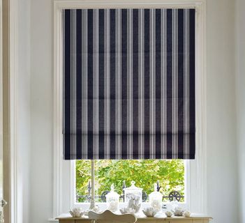 Tissu Pearl Bay Fine Rayure Blanc Bleu Marine